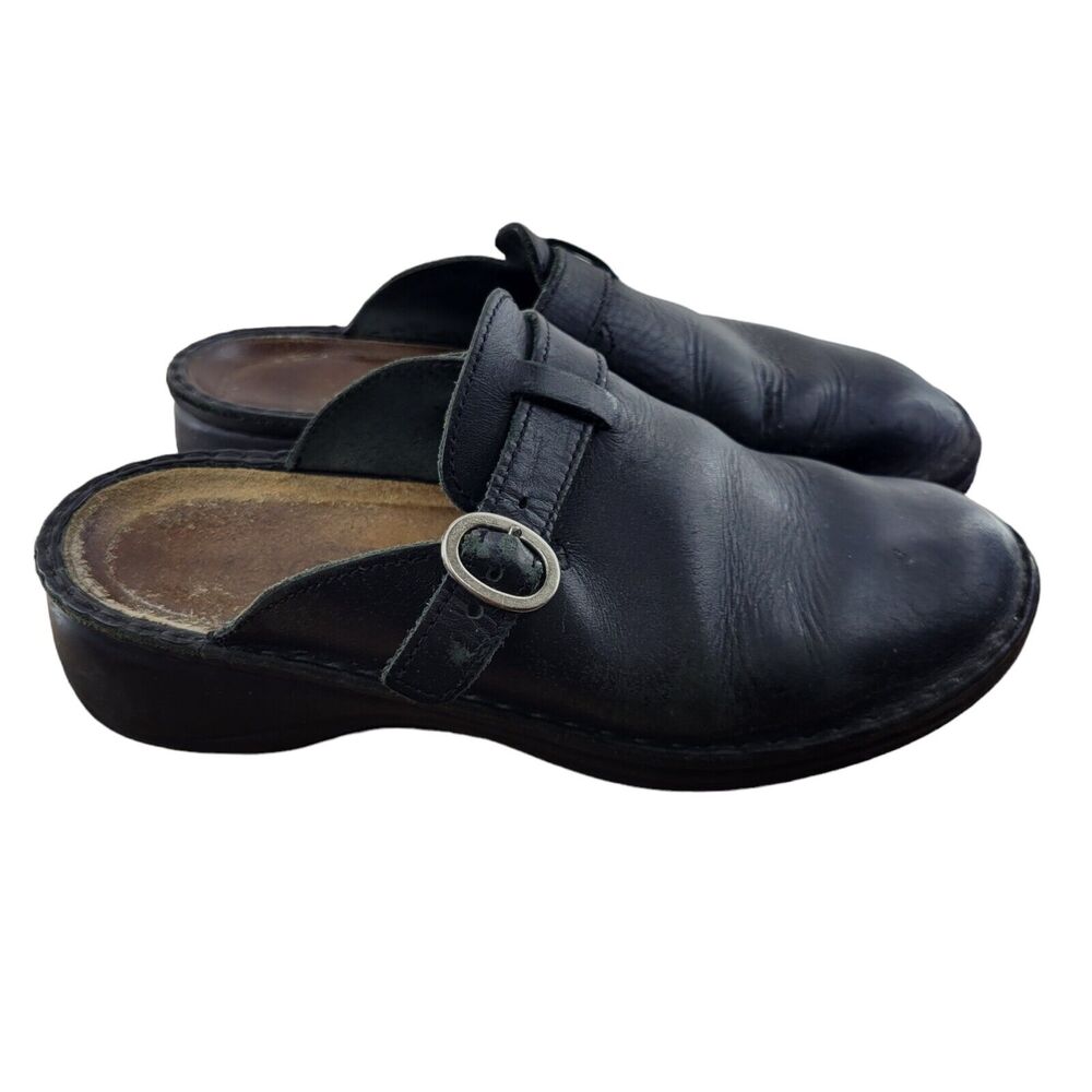 Naot Aster‎ Black Leather Clogs Mules Buckle Detail Womens Size 38 8 8.5 US